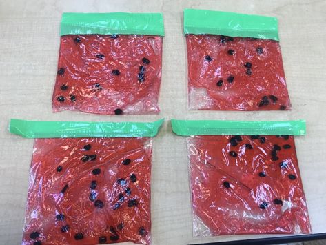 Watermelon Sensory Bags – Activities for Twos Watermelon Squish Bag, Watermelon Sensory Bags, National Nutrition Week Activities, Wobbler Room Ideas, Fruit Art For Toddlers, Healthy Food Activities For Preschool, Watermelon Activities, Red Week, Sensory Activities For Preschoolers