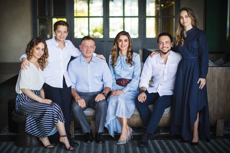 Princess Iman Of Jordan, Princess Iman, Queen Rania Of Jordan, Rania Of Jordan, Royal Jordanian, Pictures Of Princesses, King Abdullah, Instagram Queen, Queen Rania