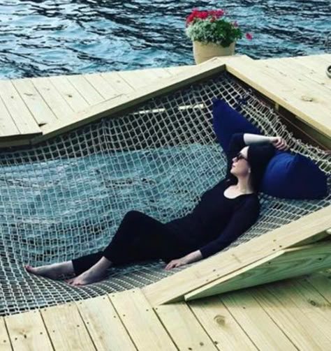 Dock Hammock Ideas, Dock Hammock, Lake House Dock, Pool Hammock, Dock Design, Dock Ideas, Lake Landscaping, Floating Architecture, Lake Dock