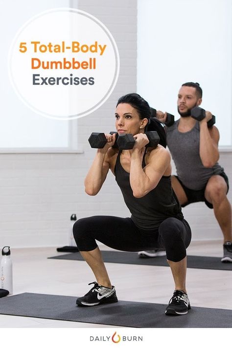 Dumbbell Workout: 5 Moves, 1 Full-Body Burn Inner Leg Workout, Dumbbell Workout Plan, Free Weight Workout, Dumbbell Exercises, Yoga Nature, Daily Burn, Workout Bauch, Compound Exercises, Cardio Training