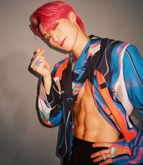 S T A Y T I N Y 🫰🏽’s Instagram profile post: “Crop top Choi San….. 🫠 • The way his abs just glisten is remarkable • • • • • #ateez #ateezedit #choisan #sanesdit #san #fit #abs #kpop…” J Hope Selca, Sans Cute, Kpop Gifs, Choi San, Kim Hongjoong, Kpop Guys, Kpop Wallpaper, One Team, Kpop Groups