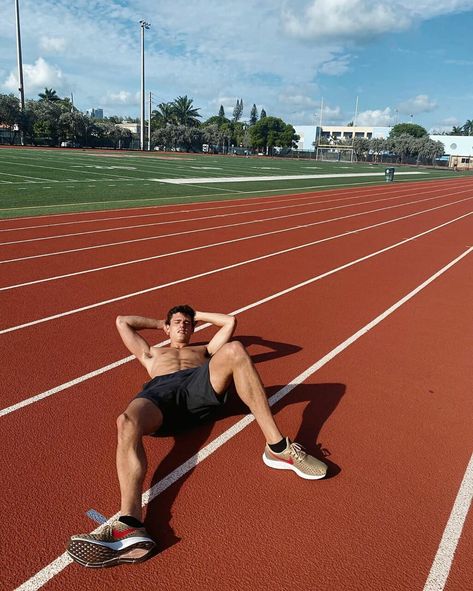 Lean Body Men, Loren Hale, Running Pictures, Swimming Motivation, Rafael Miller, Xavier Serrano, Male Pose Reference, Addicted Series, Male Eyes