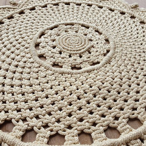 Circle Macrame Carpet Round Beige Rug With Lace Bedside A9D Macrame Rugs, Macrame Circle, Macrame Carpet, Macrame Rug, Round Braided Rug, Colored Doilies, Crochet Doily Rug, Braided Rag Rugs, Rug Tutorial