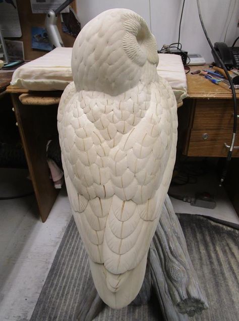 Owl Carving, Owl Sculpture, Bird Sculpture Clay, Owl Wood Carving Patterns, Clay Owl Sculpture, Owl Statue, Dremel Wood Carving Owl, Owl Sculpture Clay, Bird Carving Patterns