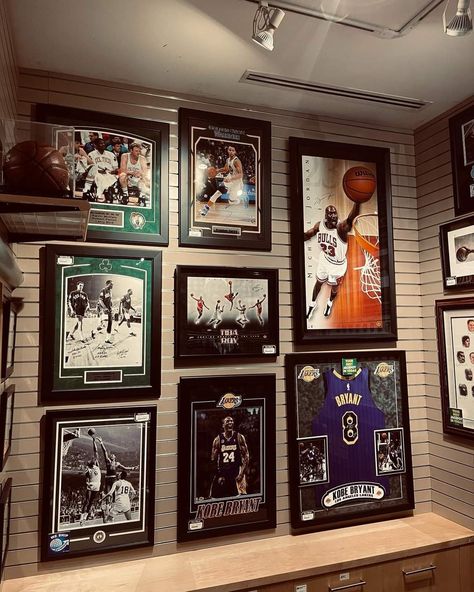 Man Cave Sports Room, Vintage Sports Room, Sports Memorabilia Room, Sports Room Man Cave, Man Cave Paintings, Male Room Ideas, Sports Office, Framing Ideas, Modern Basement