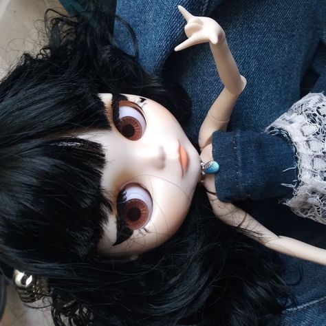 Theme Pics, Open Back Maxi Dress, Gothic Dolls, Pfp Ideas, Dream Doll, Doll Parts, Pretty Dolls, Blythe Doll, Doll Face