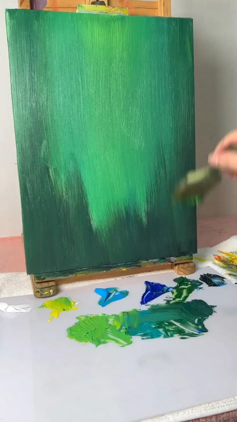 How To Do Canvas Painting, Oil Painting Nature Easy, Green Background Painting Ideas, Acrylic Paint Background Ideas Canvases, Greenery Acrylic Painting, Green Acrylic Painting Ideas, How To Paint Vines, Green Painting Ideas Art Acrylic, Nature Painting Tutorial