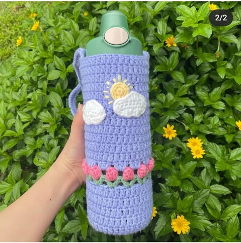 Crochet Tumbler Holder Aesthetic, Crochet Tumbler Holder, Crochet Bottle Cover, Crochet Water Bottle, Crochet Water Bottle Holder, Crochet Fairy, Bottle Covers, Crochet Bag Pattern Free, Haken Baby