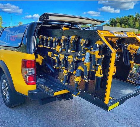 Electrical Endeavours on Instagram: “Tool storage level: Expert 🚙⚫️🟡🚙 👉Win tools like these and more via the link in our bio👈 Follow us for more 👉@electricalendeavours…” Tool Shop Ideas, Truck Tool Storage, Electricians Tools, Work Truck Storage, Truck Accesories, Garage Workbench Plans, Truck Organization, Work Trailer, Garage Organisation