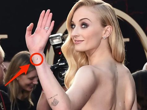 Sophie Turner's Tattoos: a Guide to Her Ink and Their Meanings Sophie Turner Aesthetic, Dainty Initial Tattoo, Sophie Turner Wallpaper, Back Elbow Tattoo, Back Of Elbow Tattoo, Initials Tattoo, Sophie Turner Tattoo, Rabbit Tattoo, Elbow Tattoo