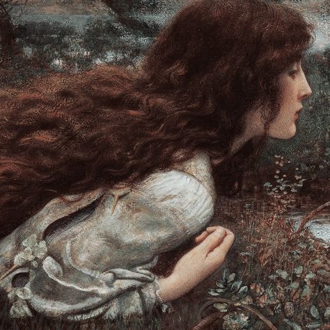 Classical Woman Painting, Renesainse Aesthetic, Medieval Woman Painting, Renessaince Painting Woman, Medieval Paintings Women, Medieval Woman Aesthetic, Lyra Core, Edward Robert Hughes, Robert Hughes