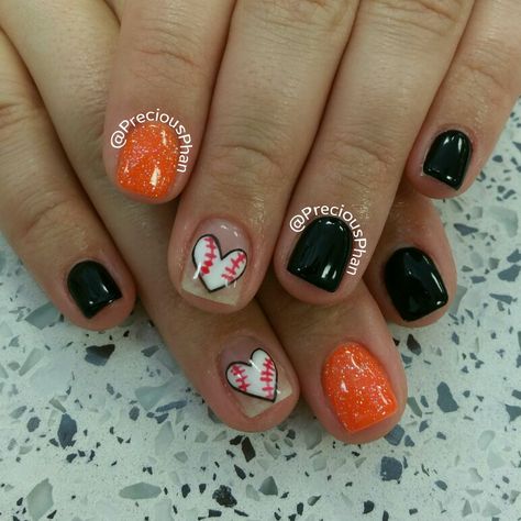 Basketball, San Francisco Giants. Black and Orange nails. Baseball heart nails San Francisco Nails, Baseball Nails Acrylic, Softball Nail Designs Mom, Football Nails Orange And Black, Softball And Baseball Nails, Orange And Black Football Nails, Basketball Nails Designs, Angels Baseball Nails, Softball Nail Designs