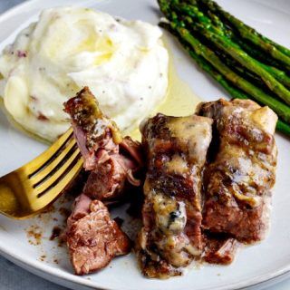 Deer Tenderloin Recipes, Tenderloin Crockpot, Pot Roast Vegetables, Venison Tenderloin Recipes, Tenderloin Recipes Crockpot, Venison Backstrap Recipes, Slow Cooker Venison, Venison Tenderloin, Deer Recipes