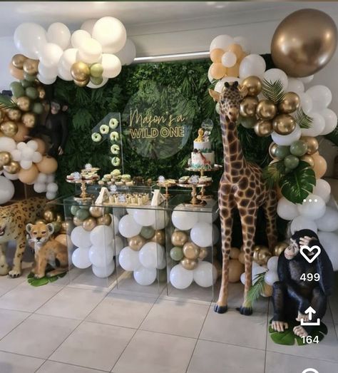 Wild One Cake Table, Safari Backdrop Jungle Theme, First Birthday Table Setup, Jungle Theme 1st Birthday Party, Backdrop Jungle Theme, Baby Birthday Balloon, Birthday Setup, Safari Birthday Party Decorations, Jungle Theme Birthday Party