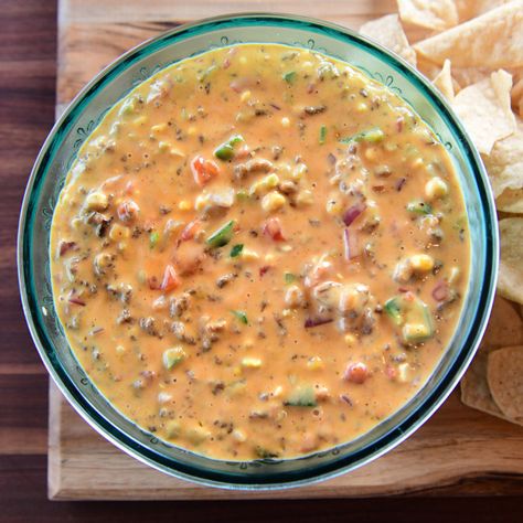 Queso Chorizo, Queso Recipes, Chorizo Dip, Chorizo Queso, Food Network Recipes Pioneer Woman, Ree Drummond Recipes, Recipes With Ingredients, Queso Recipe, Queso Dip