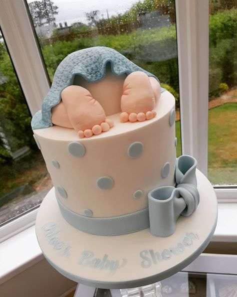 Babyshowercakes Cake Designs, Green Baby Shower Cakes, Baby Shower Cakes Boy, Baby Boy Cake Ideas, Baby Shower Cake For Boy, Boy Baby Shower Cakes, Baby Boy Shower Cakes, Baby Boy Baby Shower Cake, Baby Shower Cake Boy