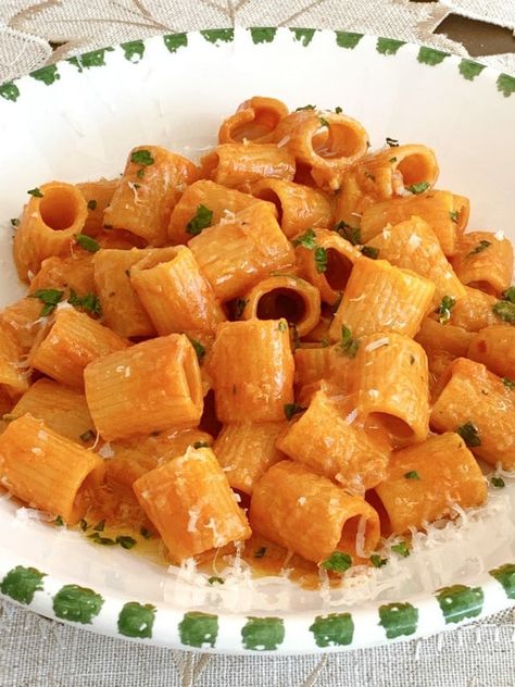 Luxurious Pasta With Vodka Cream Sauce - Proud Italian Cook Stuffed Scallops, Vegetable Torte, Recipes With Vodka, Pasta Vodka, Vodka Cream Sauce, Baked Crab Cakes, Baked Crab, Homemade Ricotta, Winter Vegetable