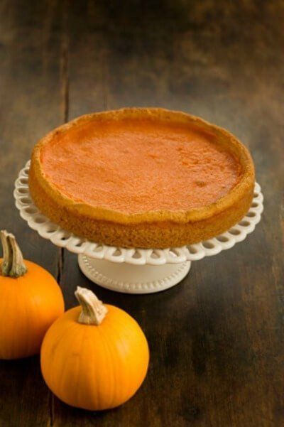 20 Amazing Sweet and Savory Pumpkin Recipes | Miss Information Pumpkin Gooey Butter Cake, Gooey Butter, Gooey Butter Cake, Butter Cake Recipe, Torte Cupcake, Pumpkin Butter, Paula Deen, Köstliche Desserts, Pumpkin Cake