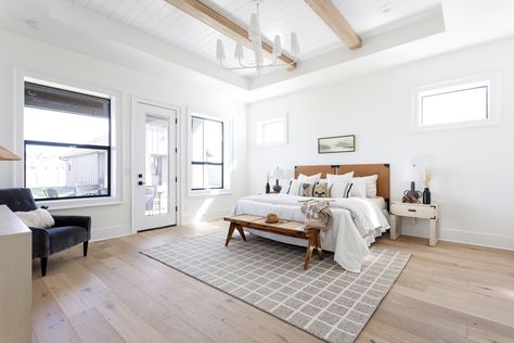 We wouldn't mind waking up daily to this dreamy bedroom setup designed by @shaylinnbarlow 😍 Featuring: Brushed Oak Cazador from the Kentwood Floors Bohemia Collection. Available in Canada & US. Designer : @shaylinnbarlow Builder : @serenityhomesidaho Photography: @andimarshallinteriors Staging : @francesjoystaging #wideplankfloors #engineeredhardwood #woodfloors #oakfloors #kentwoodfloors #metrofloors #bedroominspo #flooringinspo #flooringexperts #flooringindustry Kentwood Flooring Engineered Hardwood, Kentwood Flooring, Bedroom Setup, Engineered Flooring, Dreamy Bedrooms, Wide Plank, Oak Veneer, Oak Floors, Engineered Hardwood