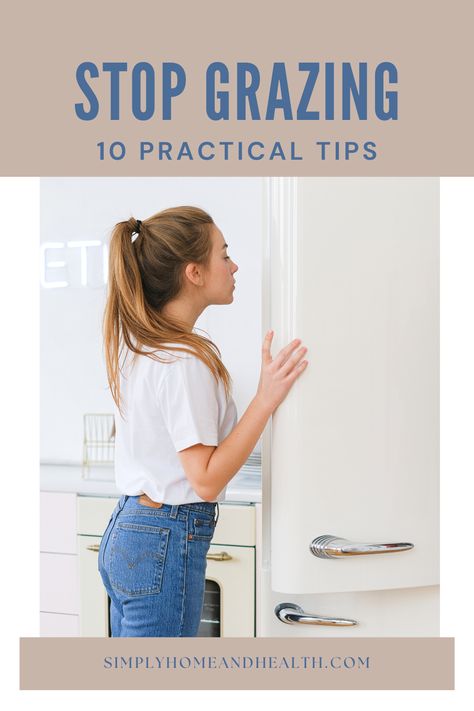 Do you find that you always have your hand in the cookie jar? Here are 10 practical tips to keep your hands and mind busy so you can stop grazing between meals How To Keep Your Mind Busy, How To Make Snowflakes, Better Habits, Learned Behaviors, Increase Metabolism, 10 Minute Workout, Frugal Living Tips, Living Tips, Budgeting Tips