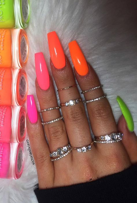 Neon Orange Acrylic Nails Coffin, Green Pink And Orange Nails, Neon Pink Green Nails, Pink Orange Green Nails, Neon Coffin Acrylic Nails, Neon Pink And Neon Green Nails, Summer Nails Green Neon, Bright Spring Nails Neon Colors, Neon Nails Pink And Orange