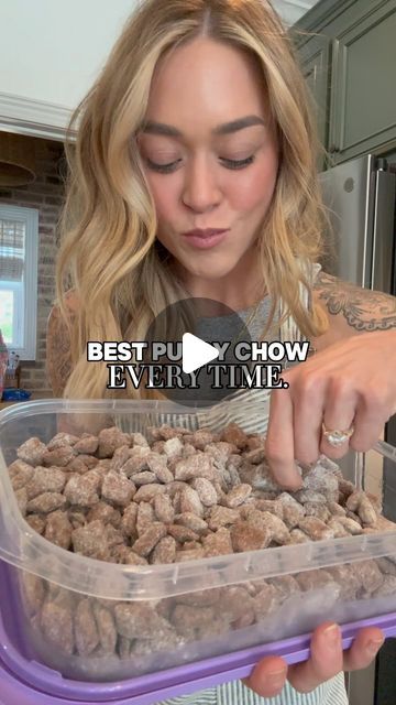 Holley Gabrielle Rojek on Instagram: "I’m the type of gal that when I have a craving for something — I need it asap‼️🙈I’ve been eating this my entire life & this recipe never misses! + — the brown bag trick if you didn’t know😉perfect snack year round!  Snagged these essentials for my beloved puppy chow mix QUICK from @walmart w/ my Walmart+ membership! A MUST if you’re like me & love convenience + saving!   They have a free delivery from store benefit as well! 👏🏼 *$35 order min. Restrictions apply.* Free 30 day trial linked in my stories & on my @shop.ltk — https://liketk.it/4EsxX 🫶🏼⭐#walmartpartner #walmartplus #liketkit #puppychow #dessert #snackrecipes" Healthy Puppy Chow Recipe, Purse Snacks, Healthy Puppy Chow, Puppy Chow Mix, Holley Gabrielle, Car Snacks, Puppy Chow Recipes, Puppy Chow, Brown Bag