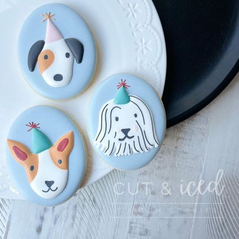 Puppy Cookies, Dog Sugar Cookies, Dog Cookies, Puppy Party, Fancy Cookies, Dog Birthday, Edible Art, Happy Saturday, Birthday Cookies