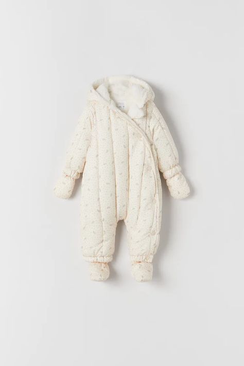 Newborn Baby Coats | ZARA United States Zara Baby Girl Winter, Zara Newborn, Newborn Snowsuit, Montreal Christmas, Newborn Winter Clothes, Newborn Coats, Baby Pjs, Baby Girl Clothes Winter, Baby Snowsuit