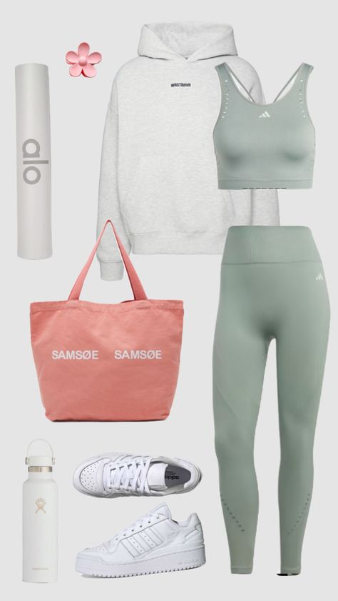 Discover the Perfect Green-Themed Workout Outfit for Yoga & Gym! 🧘‍♀️💪 Elevate your fitness game with this stylish and comfortable activewear ensemble. Whether you're hitting the yoga mat or the gym, this green-themed workout outfit is designed to inspire, motivate, and energize your fitness routine. Find your fitness fashion inspiration today! #outfitinspo #sports #greenaesthetic #workout#yoga #workoutoutfit Working Out Outfits, Relaxed Outfit, Workout Games, Workout Yoga, Yoga Gym, Workout Outfit, Sporty Outfits, Yoga Clothes, Comfy Outfits