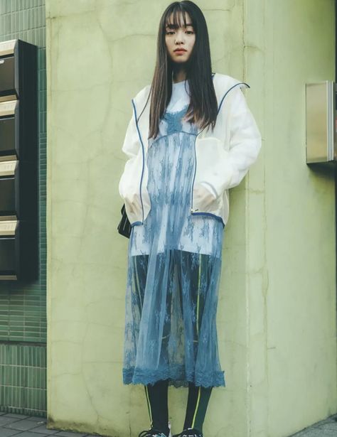 Japanese Designers Fashion, Mesh Layered Outfit, Layered Outfits, Mesh Dresses, Japan Fashion Street, Layering Outfits, Japan Fashion, Lookbook Outfits, Mesh Dress