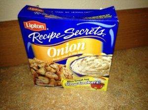 Lipton French Onion Soup Onion Soup Mix Recipe, Homemade Dry Mixes, Lipton Onion Soup Mix, French Onion Soup Recipe, Onion Soup Recipes, Spice Mix Recipes, Copykat Recipes, Homemade Spices, Homemade Seasonings