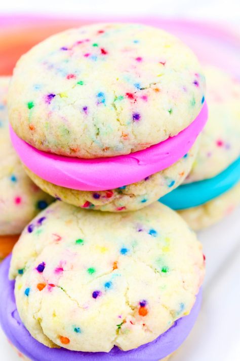 Cake Mix Whoopie Pies, Bake Sale Desserts, Pastry Bites, Bake Sale Treats, Eagles Win, Rainbow Desserts, Whoopie Pie Recipe, Rainbow Sprinkle, Rainbow Treats