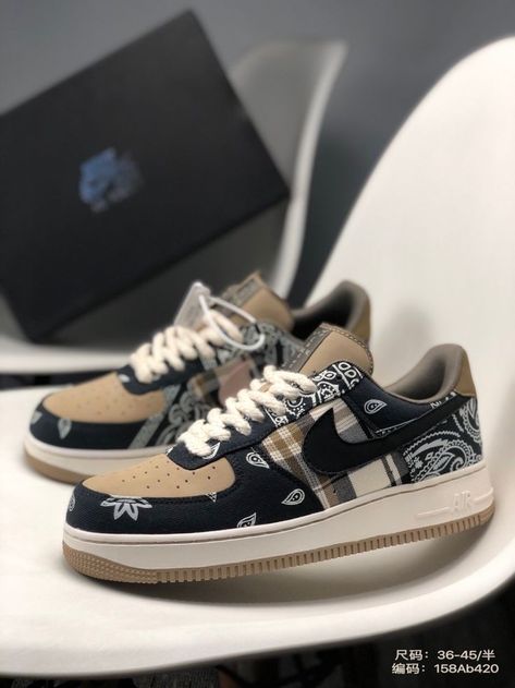 Nike Shoes Travis Scott, Tenis Travis Scott, Air Force 1 Travis Scott, Air Jordan X Travis Scott, Travis Scott Sneakers, Travis Scott Outfits, Tenis Air Force, Travis Scott Shoes, Nike Travis Scott