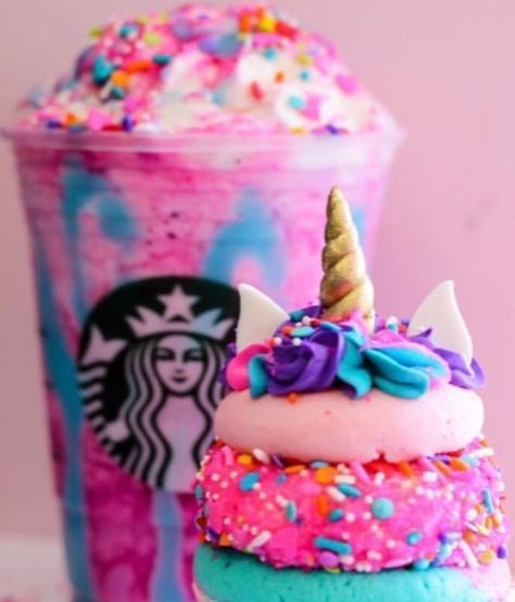 Unicorn Frappe, Snack Options, Frappe, Healthy Diet, Sweet Tooth, Cupcake, Mermaid, Diet