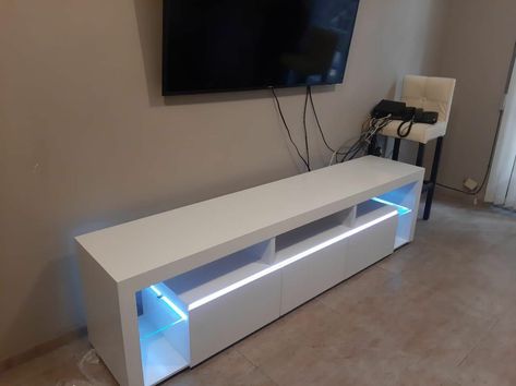 Modern Wooden Tv Stand Designs, Modern Tv Stand Living Rooms, Racks Tv, Franco Furniture, Tv Stand Decor Living Room, Fluted Panel, Budget Furniture, Simple Tv, Tv Unit Furniture Design