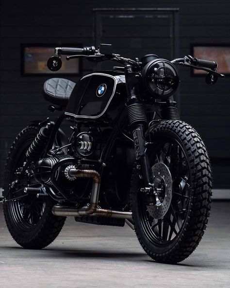 Te gusta ? Nine T Bmw, Moto Scrambler, Cafe Racer Design, Bike Bmw, Bmw K100, Bmw Scrambler, Мотоциклы Cafe Racers, Futuristic Motorcycle, Cafe Racing