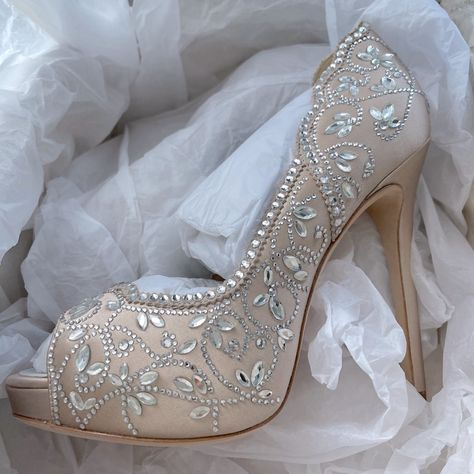 New In Box Badgley Mischka Satin Rhinestone Shoes, Size 7. Comes With Extra Heels Tabs And Replacement Rhinestones. Perfect Wedding Day Shoe! Wedding Shoes Bride Heels & Wedges, Elegant Wedding Shoes Brides, Lioness Clothing, Wedding Heels For Bride, Expensive Heels, Cinderella Wedding Shoes, Princess Shoe, Extra Heels, Bling Wedding Shoes