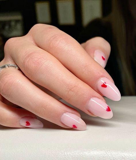 Nails Basic, Vday Nails, February Nails, Basic Nails, Casual Nails, Oval Nails, Neutral Nails, Heart Nails, Fire Nails