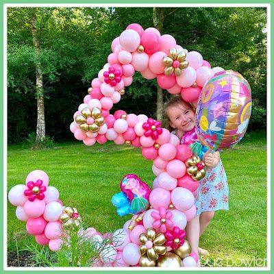 Cinderella Birthday Party Cake, Valentine Party Decorations, Pink And Gold Balloons, Pink Balloon Garland, Hot Pink And Gold, Balloons Decor, Cinderella Birthday Party, Valentines Party Decor, Cinderella Birthday