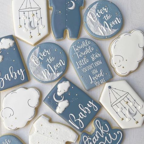 Moon Stars Baby Shower, Baby Boy Sprinkle, Baby Boy Cookies, Moon Cookies, Twinkle Twinkle Baby Shower, Crazy Cookies, Holiday Cookies Christmas, Baby Shower Theme Decorations, Moon Baby Shower