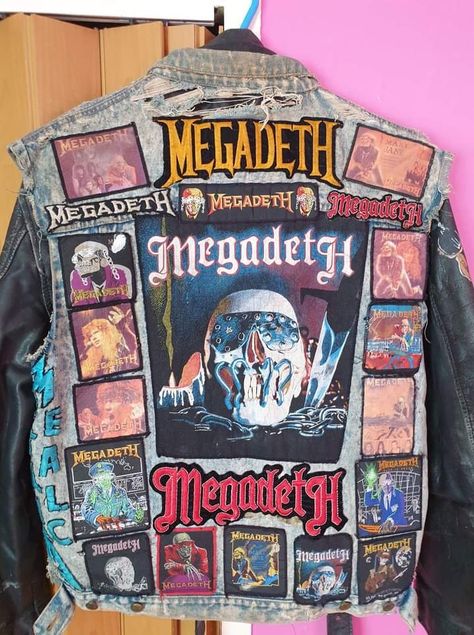 Thrash Metal Battle Jacket, Thrash Metal Outfit Men, Metalhead Jacket, Thrash Metal Outfit, Battle Jacket Metal, Battle Vest Ideas, Steve Costume, Battle Jacket Ideas, Metal Vest