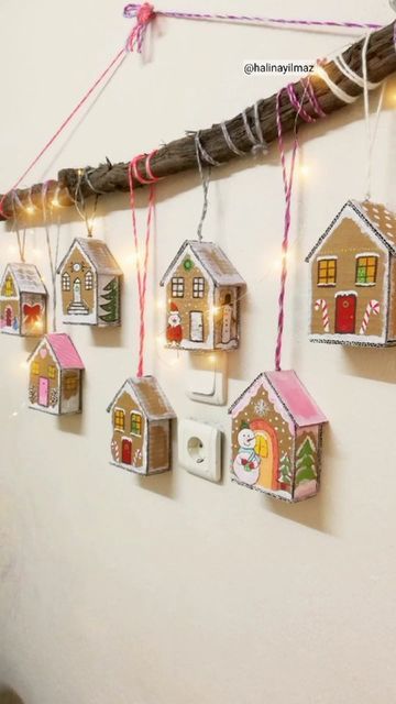 Christmas Decorations Ideas For School, Christmas Wall Decorations Ideas Diy, Christmas Decor Ideas School, Christmas Wall Art Diy, Christmas Wall Hangings, Easter Decorations Kids, Easter Decorations Christian, Paper Towel Roll Crafts, Christmas Crafts Decorations