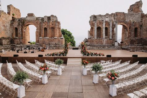 Sicily Italy Aesthetic, Wedding In Sicily, Sicilian Wedding, Ancient Greek Theatre, Greek Theatre, Sicily Wedding, Champagne Flowers, Theatre Wedding, Pre Wedding Party