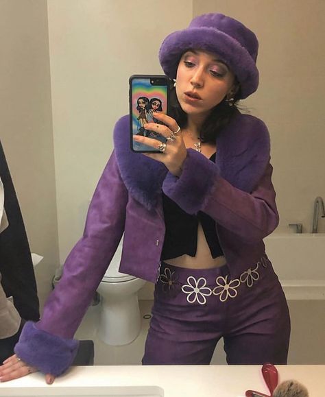 TUNNEL VISION on Instagram: “Angel @sydn4sty in the Daisy Chain Link Stainless Steel Belt from the shop! 😈 our #cybermonday sale is here — all vintage is now 50% off…” Shop Tunnel Vision, Purple Monochrome Outfit, Cybermonday Sale, Purple Outfit, Tunnel Vision, 70s Outfits, Monochrome Outfit, Purple Outfits, Thrift Fashion