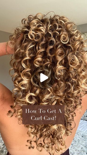 Marisa Mondoro on Instagram: "✨Struggle getting a curl cast? Try these tips!

🌙I feel like I’ve nailed down getting a curl cast and when I don’t I know exactly what I did wrong! I usually use WAY TOO MUCH WATER, too much curl cream, or I’m too rough during diffusing! 

Products: @agcare1989 Re:Coil Curl Activator, @ouidad Advanced Climate Control Strong Hold Gel 

✨Try these tips out and I’m sure you will be able to get a curl cast!! 

⁉️What’s key in your routine that helps you get a curl cast!? Leave a comment below⬇️⬇️⬇️
.
.
.
#curlyhair #curlyhairtips #curlyhairroutine #curlcast" Strong Hold Gel For Curly Hair, Ouidad Curls, Ringlet Curls, Curl Activator, Bob Hair Color, Overnight Curls, Beauty Diet, Spiral Curls, Curl Styles