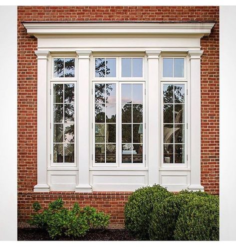 Classic Window Design, C Brandon Ingram, Front Window Design, Windows Ideas, Screened Porches, House Window Design, Exterior Window, Architecture Classic, Window Designs