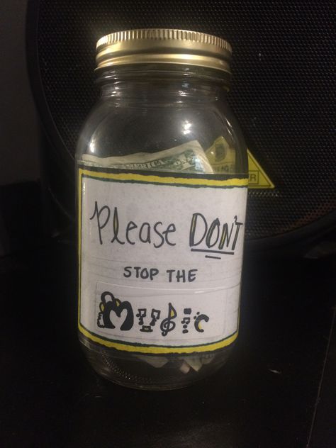 Tip jar for the DJ Dj Tip Jar Ideas, Musician Tip Jar Ideas, Tip Jar Ideas For Musicians, Wedding Bar Tip Jar, Tip Jar Ideas, Funny Tip Jars, Dj Ideas, Wedding Chalk, Hello Darlin