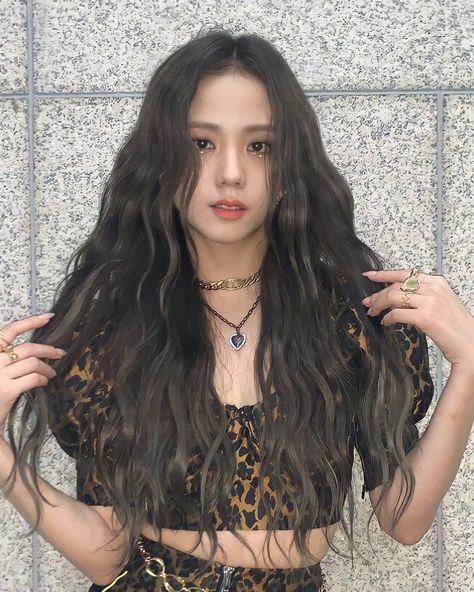 Jisoo Curly Hair, Blackpink Jisoo, Google Photos, Curly Hair, Turquoise Necklace, Curly Hair Styles, To Share, Dreadlocks, Chain Necklace