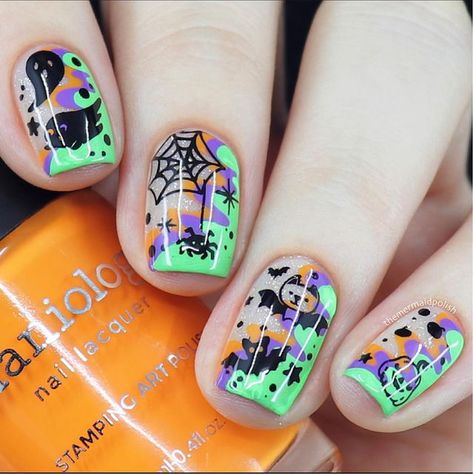 Lollipop Pumpkin, Candy Stars, Strawberry Drawing, Artistic Nails, Beach Nail Art, Sheer Nails, Witchy Nails, Halloween Clothes, Halloween Acrylic Nails