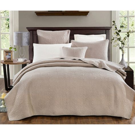 Bedding Neutral, Natural Bedding, Beige Bed, Bedding Brands, Quilted Bedspreads, Bedspread Set, Coverlet Set, Quilted Coverlet, New Beds